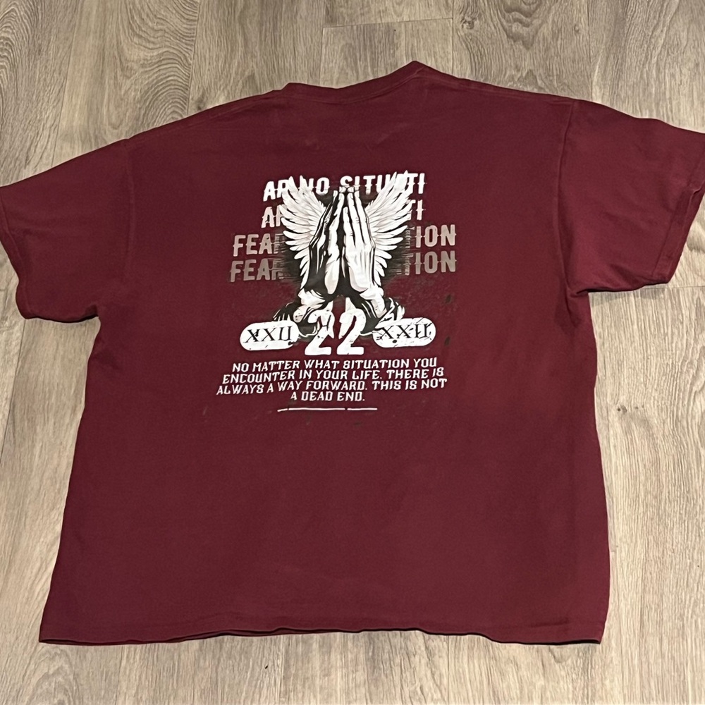 Maroon Graphic Tee - Short Sleeve